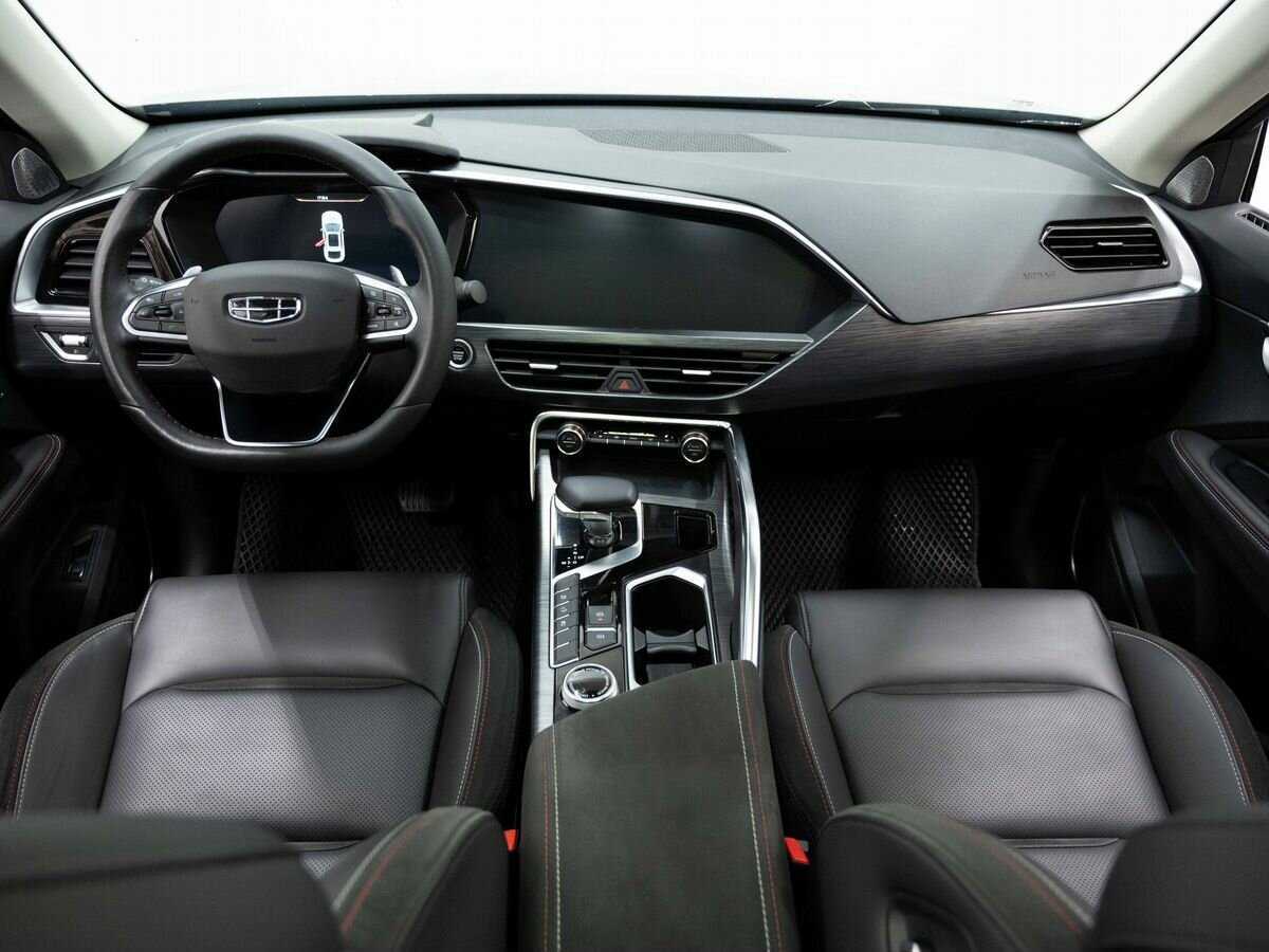 Geely Tugella 2022 года с пробегом. Фото: #12