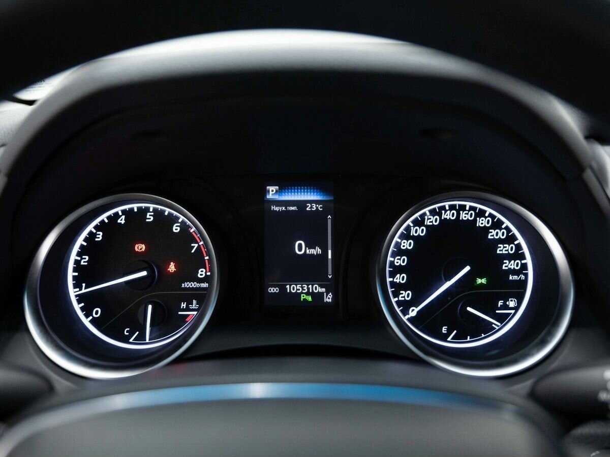 Toyota Camry 2019 года с пробегом. Фото: #17