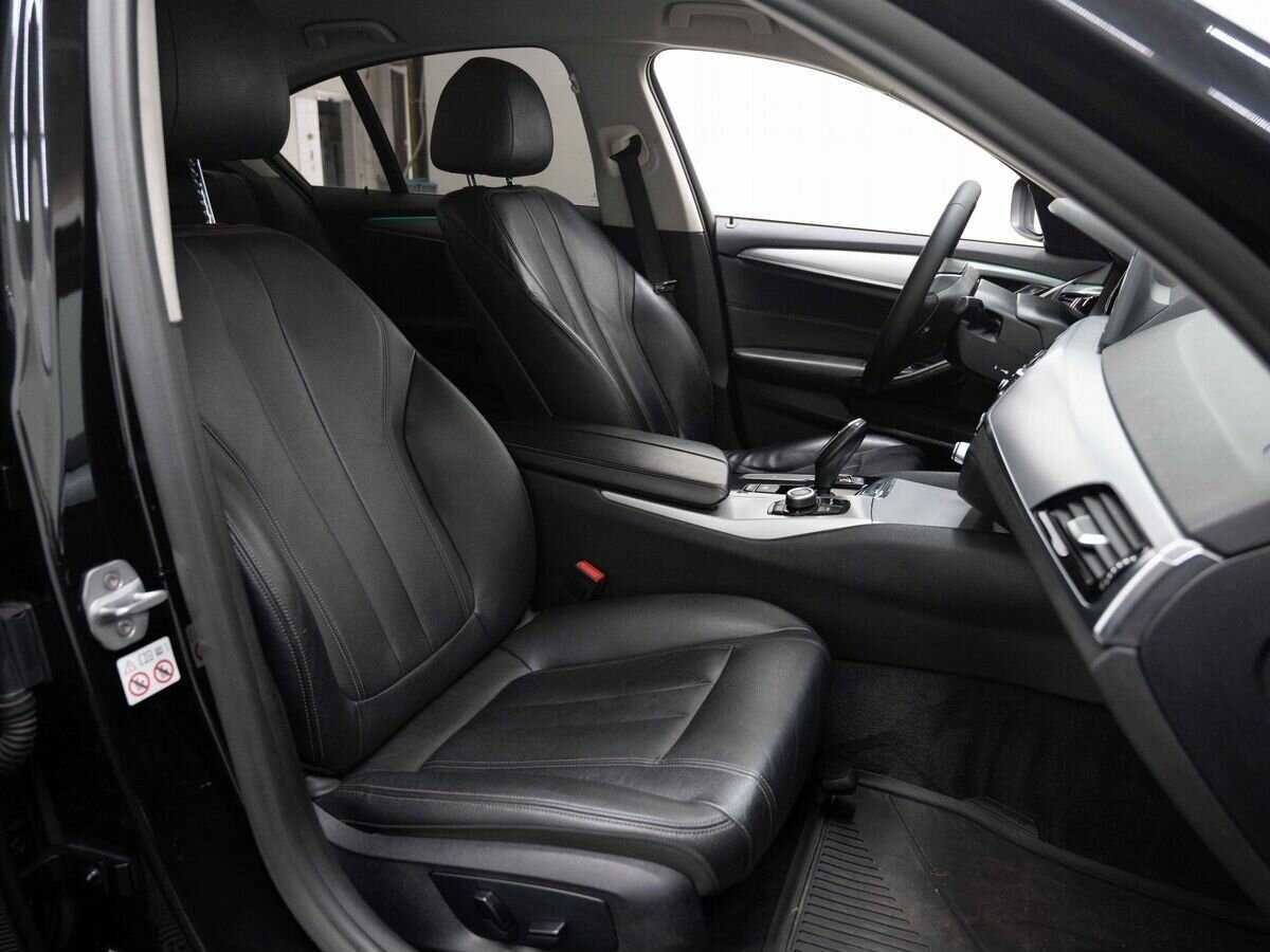 BMW 5 серии 2018 года с пробегом. Фото: #11