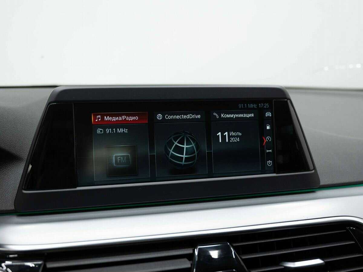 BMW 5 серии 2018 года с пробегом. Фото: #21