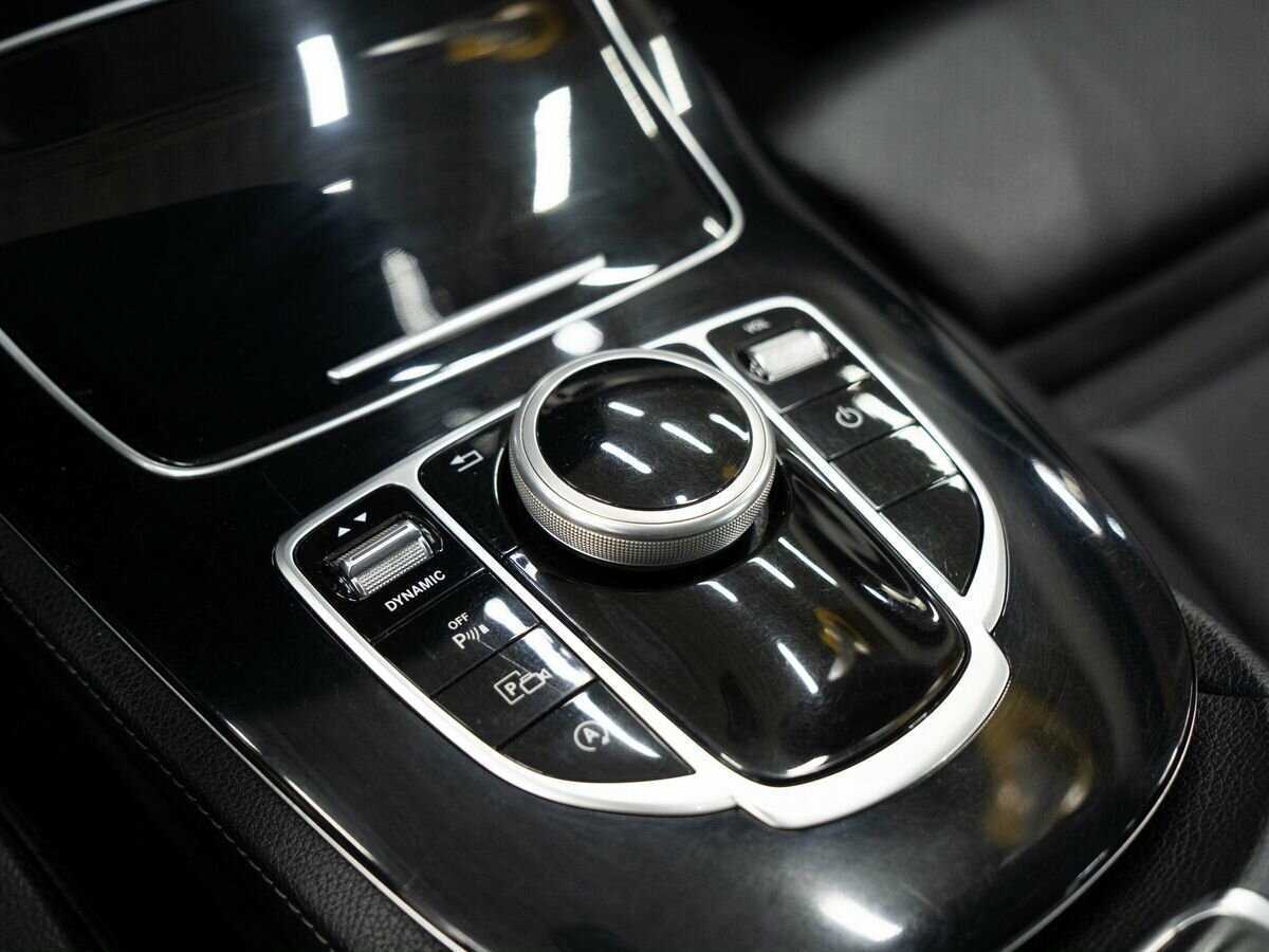 Mercedes-Benz E-Класс 2018 года с пробегом. Фото: #12