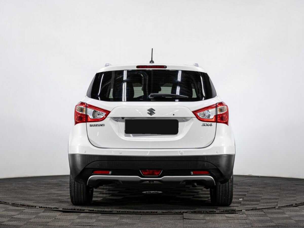 Suzuki SX4 2014 года с пробегом. Фото: #4