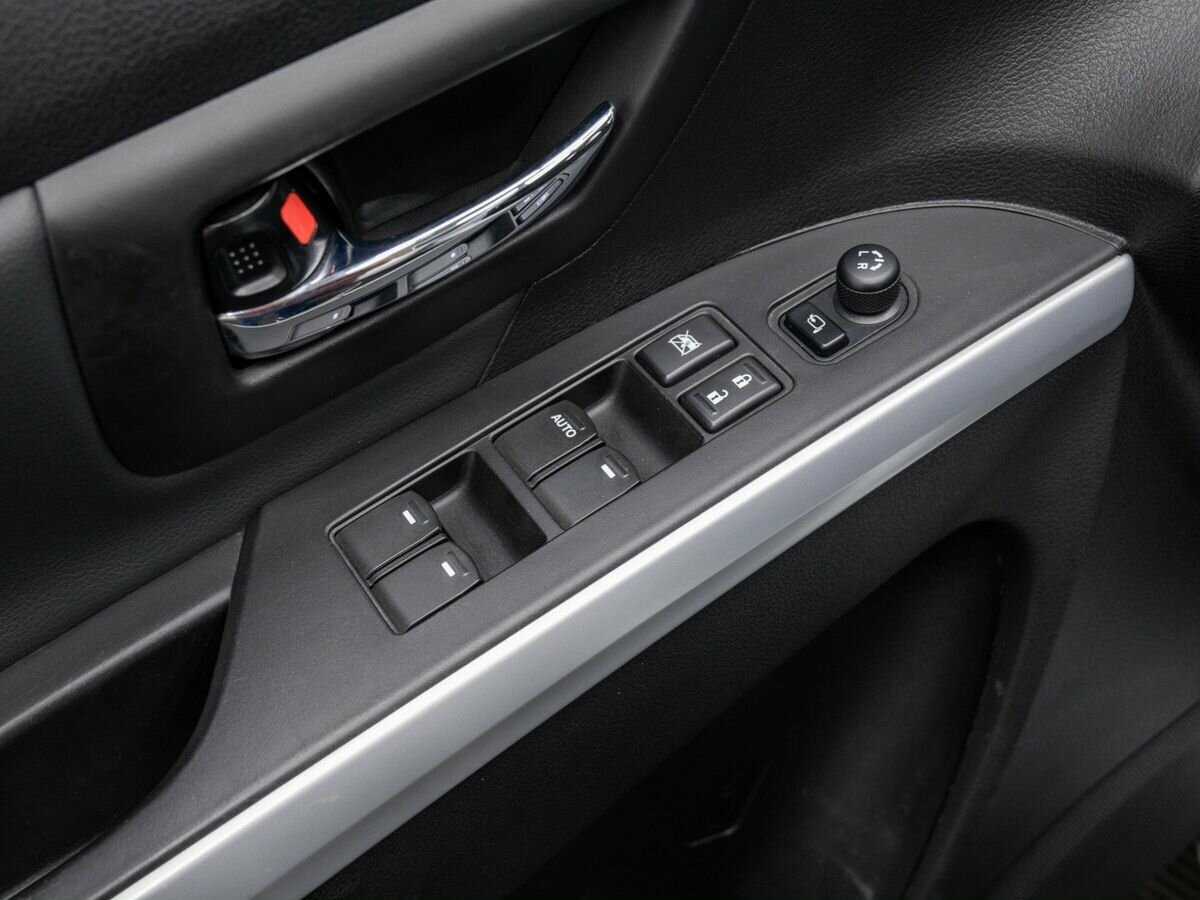 Suzuki SX4 2014 года с пробегом. Фото: #14