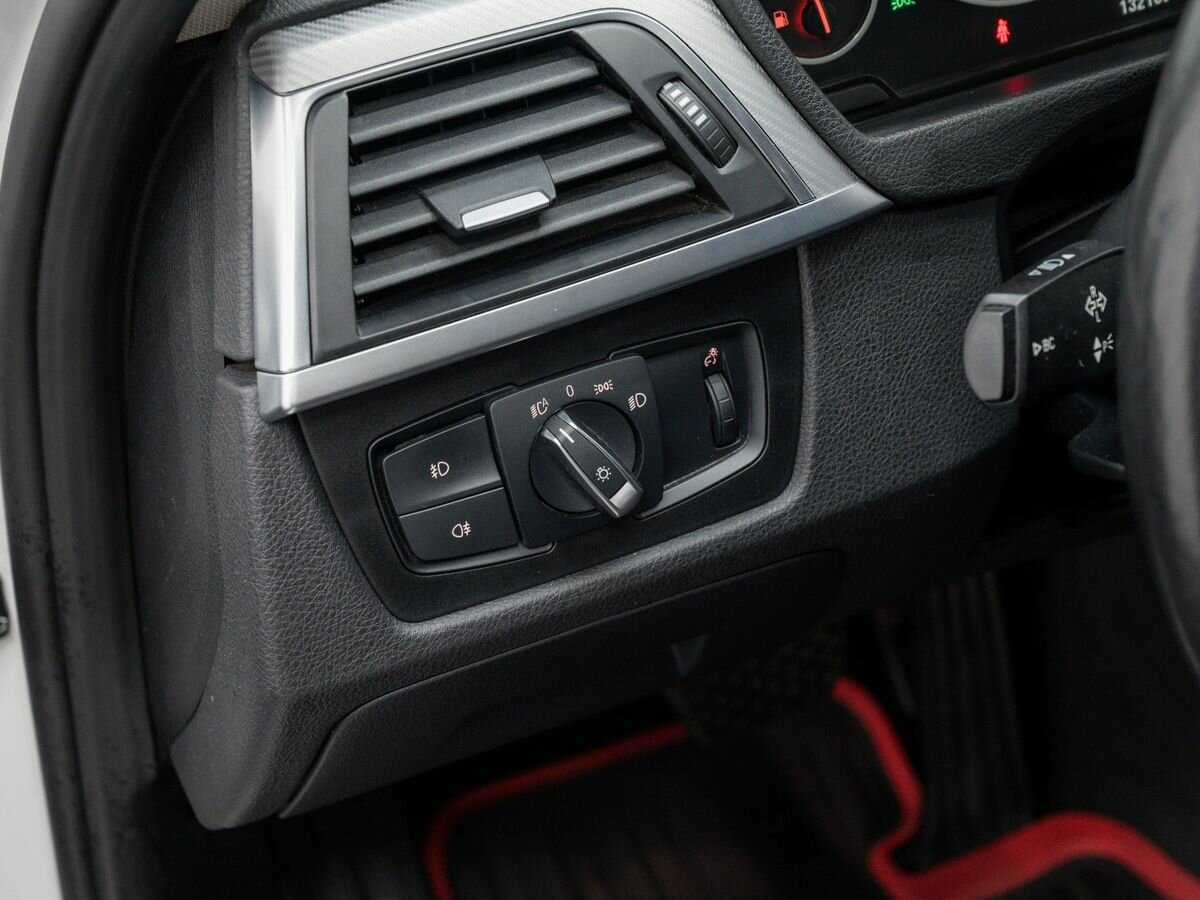 BMW 3 серии 2017 года с пробегом. Фото: #15