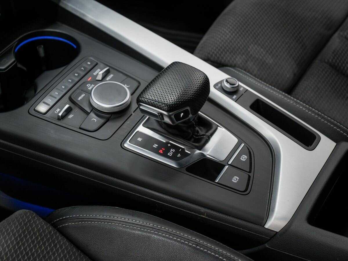 Audi A4 2017 года с пробегом. Фото: #17