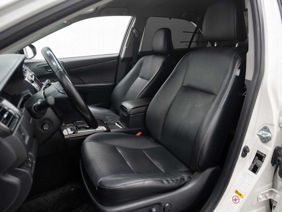 Б/У Тойота Камри 2014 года. Фото: #7