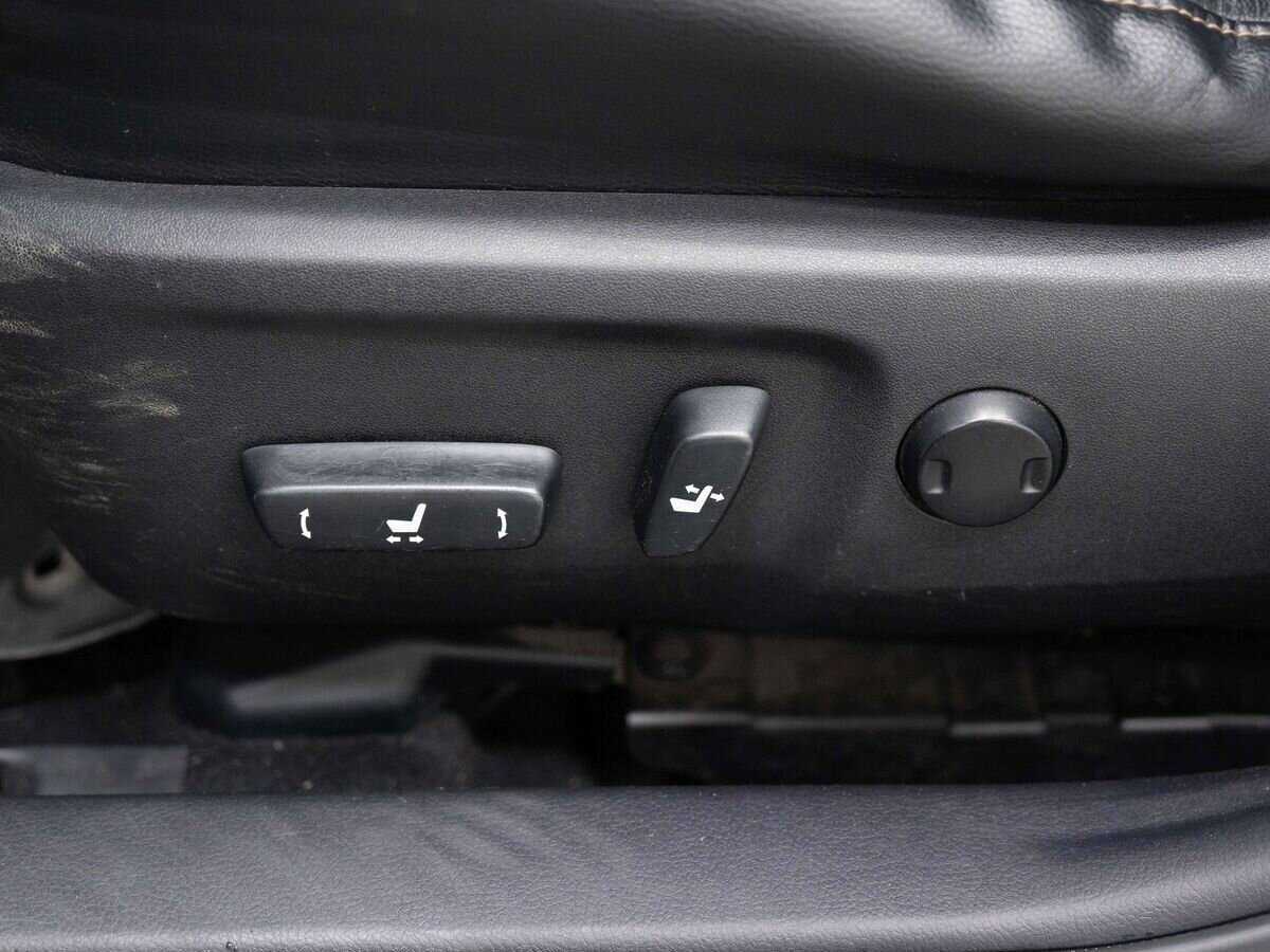 Б/У Тойота Камри 2014 года. Фото: #20