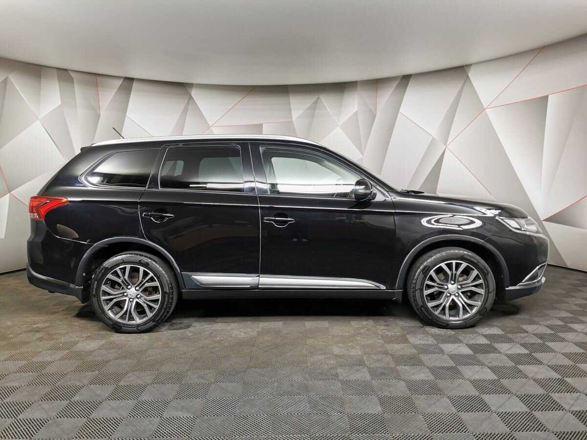Mitsubishi Outlander 2016 года с пробегом. Фото: #5