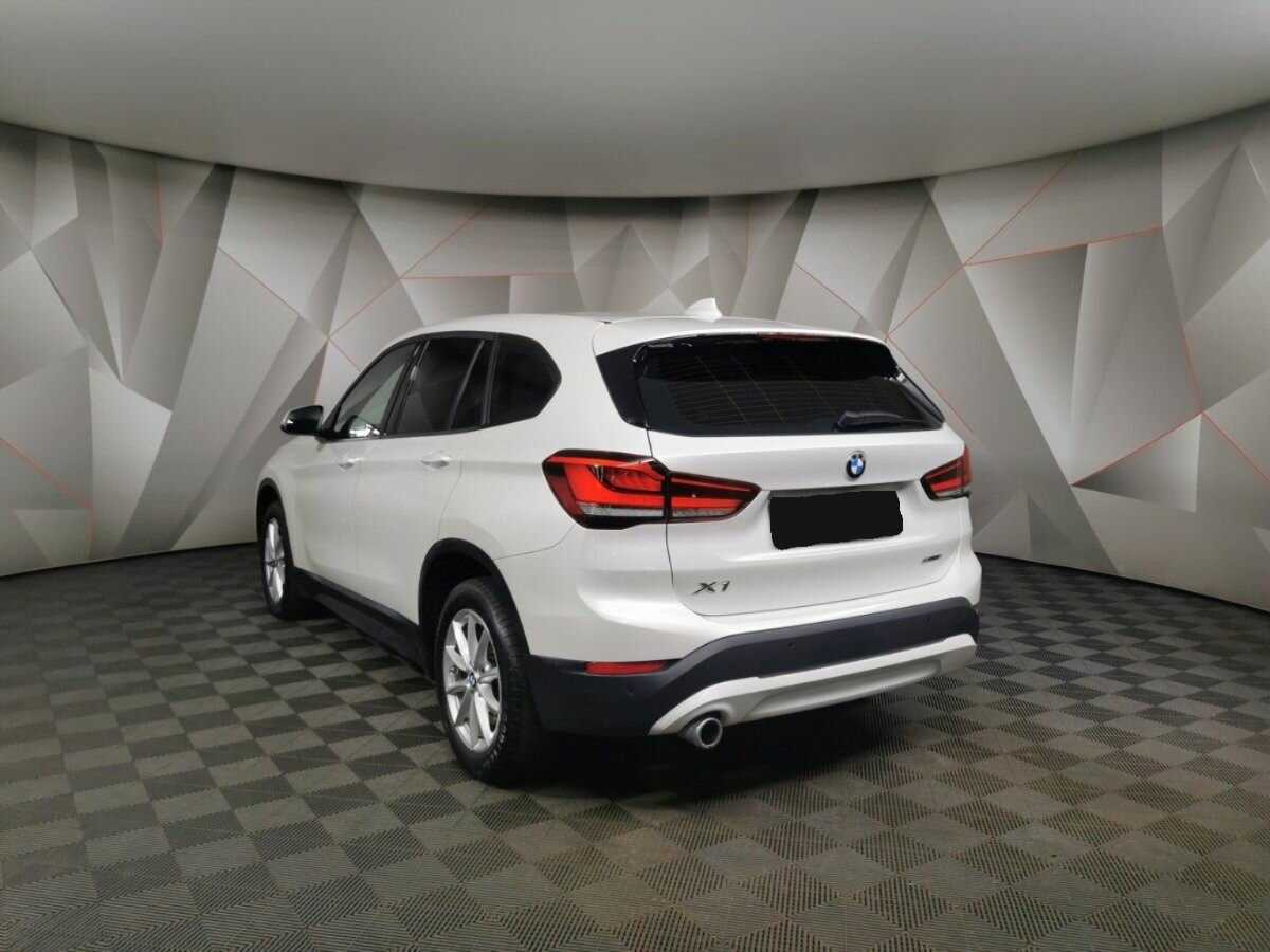 BMW X1 2020 года с пробегом. Фото: #3