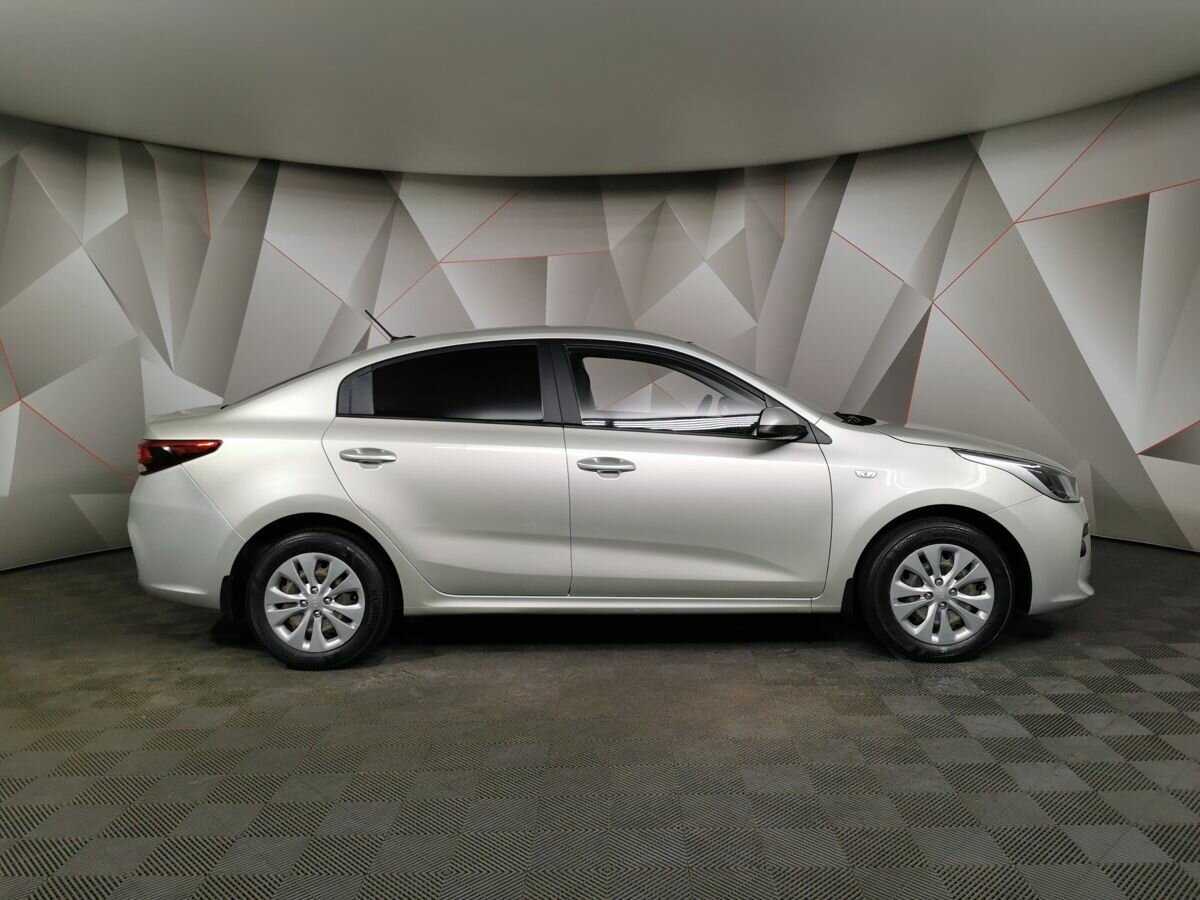 Б/У Киа Рио 2018 года. Фото: #5