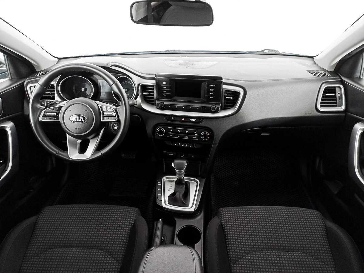 Б/У Киа Сид 2021 года. Фото: #11