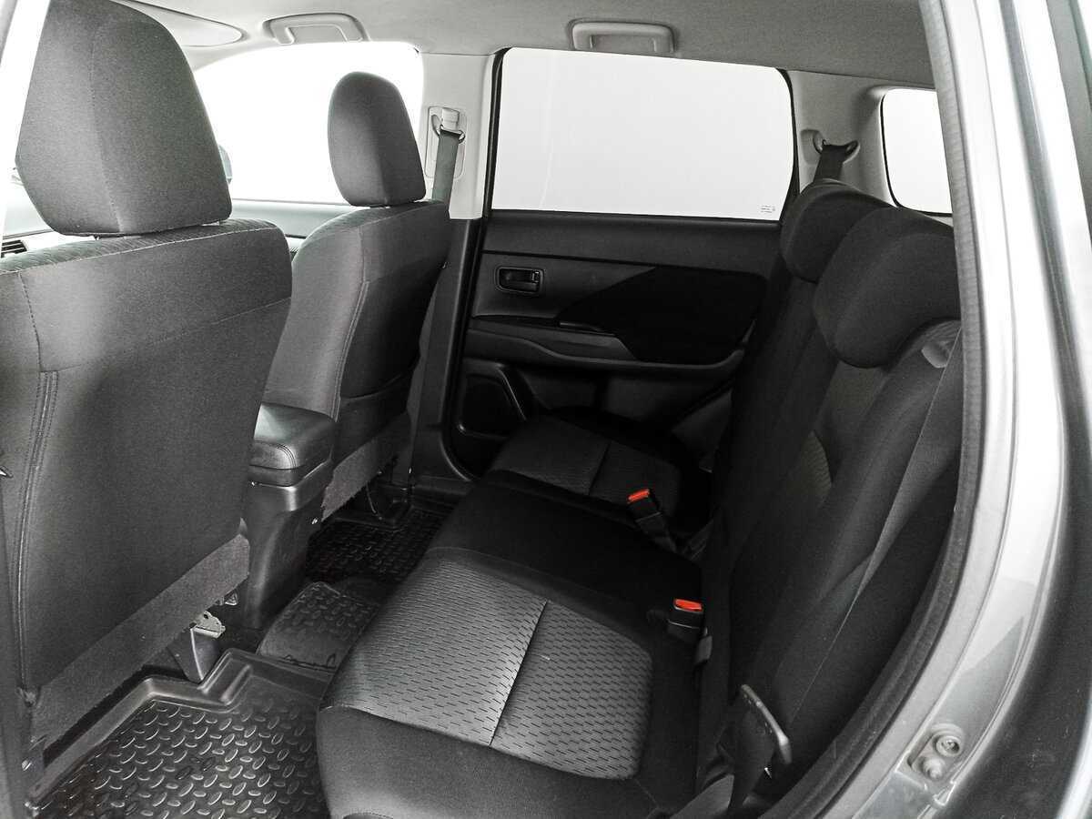 Mitsubishi Outlander 2014 года с пробегом. Фото: #5