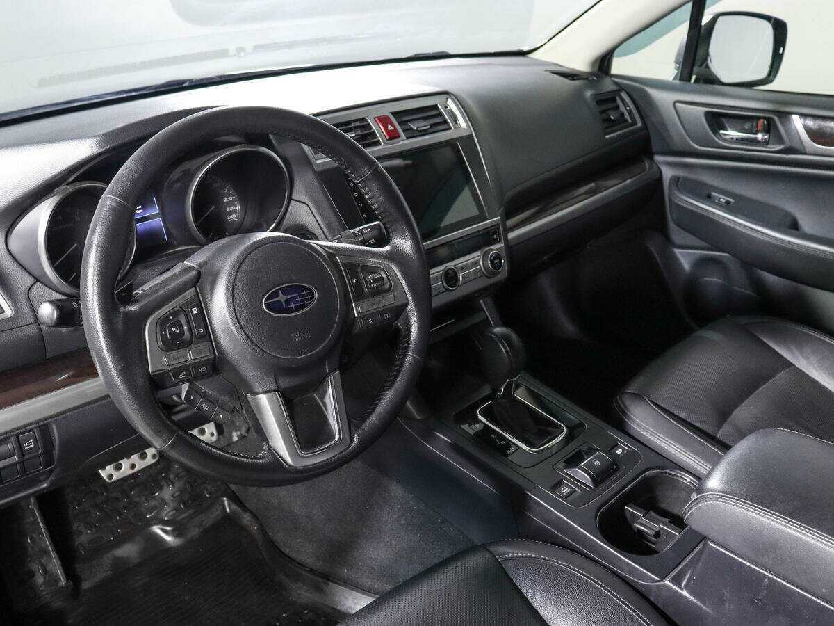 Subaru Outback 2017 года с пробегом. Фото: #12