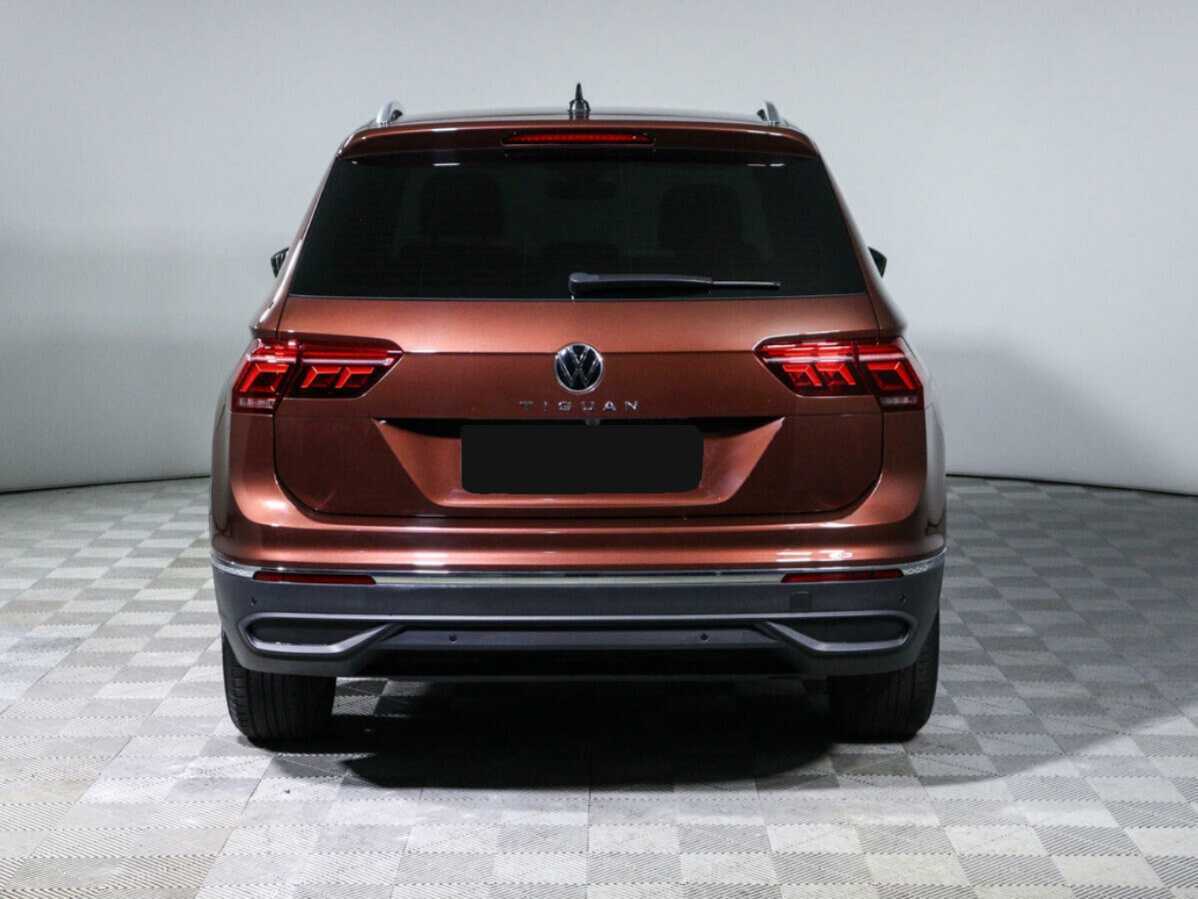 Volkswagen Tiguan 2021 года с пробегом. Фото: #4