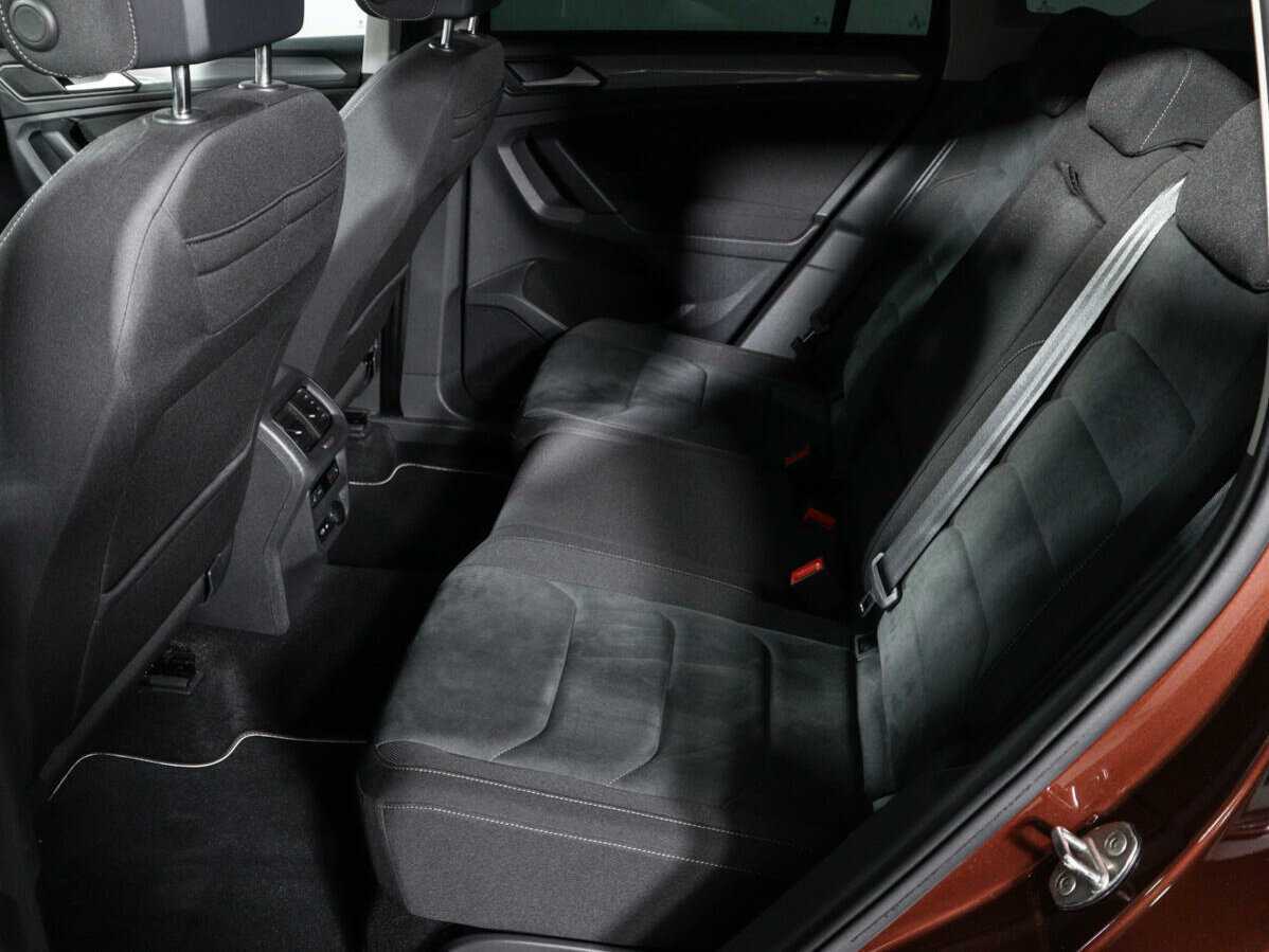 Volkswagen Tiguan 2021 года с пробегом. Фото: #7