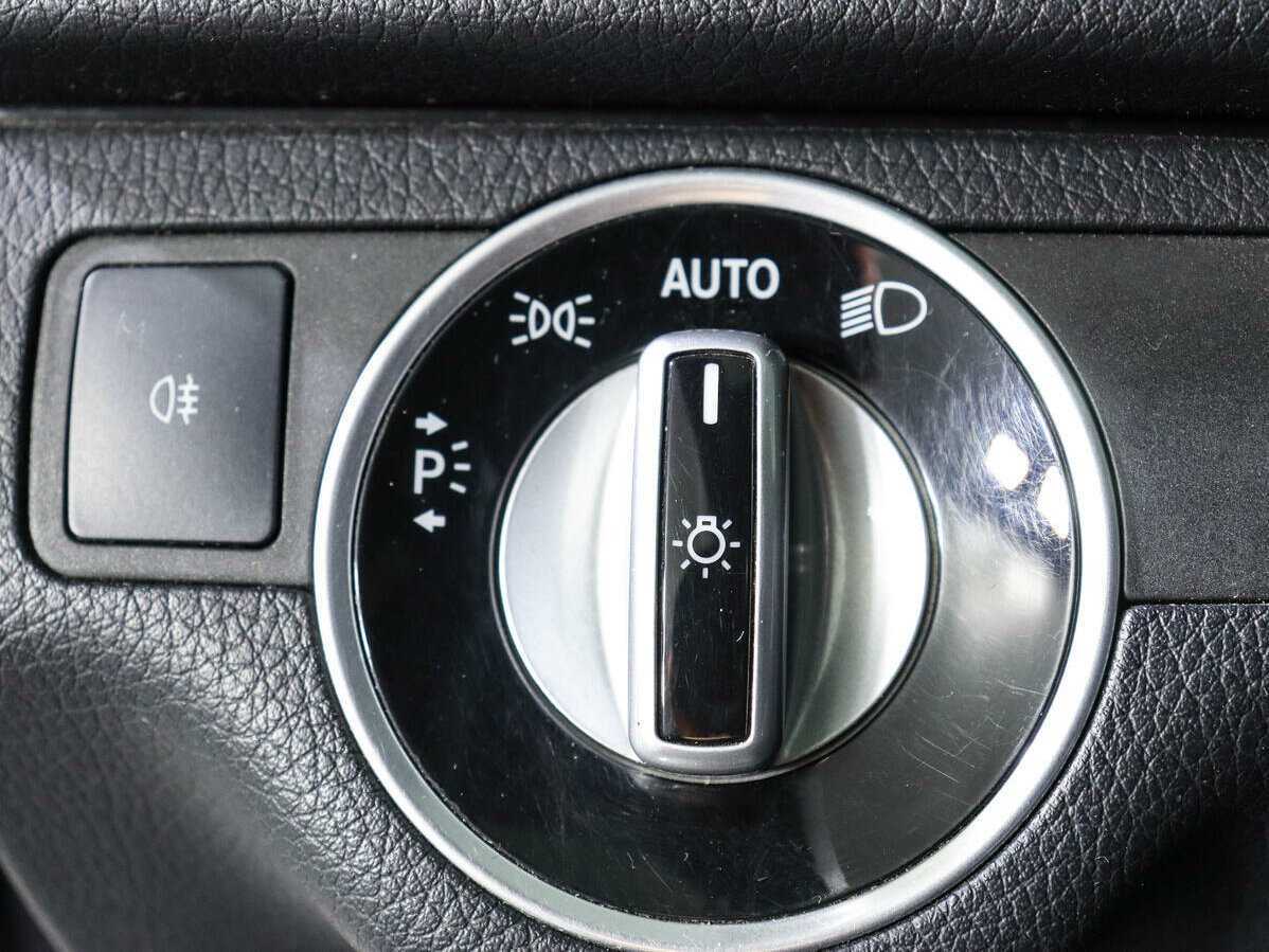 Mercedes-Benz C-Класс 2012 года с пробегом. Фото: #11