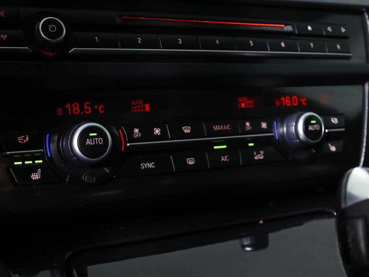 BMW 5 серии 2014 года с пробегом. Фото: #14