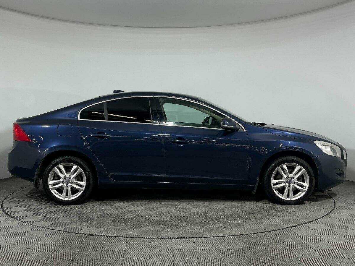 Volvo S60 2012 года с пробегом. Фото: #3
