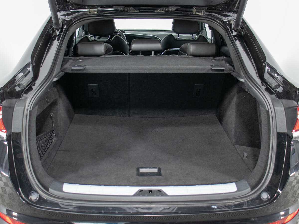 Geely Tugella 2022 года с пробегом. Фото: #23