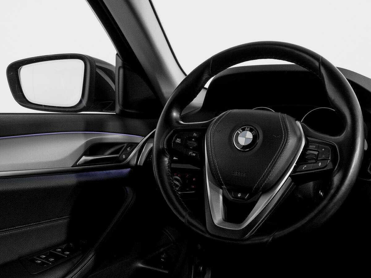 BMW 5 серии 2018 года с пробегом. Фото: #14