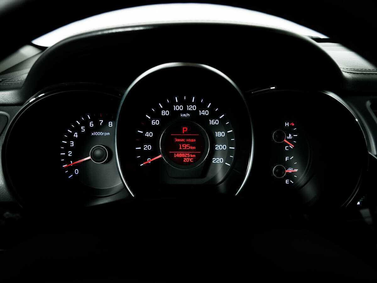 Б/У Киа Рио 2015 года. Фото: #8