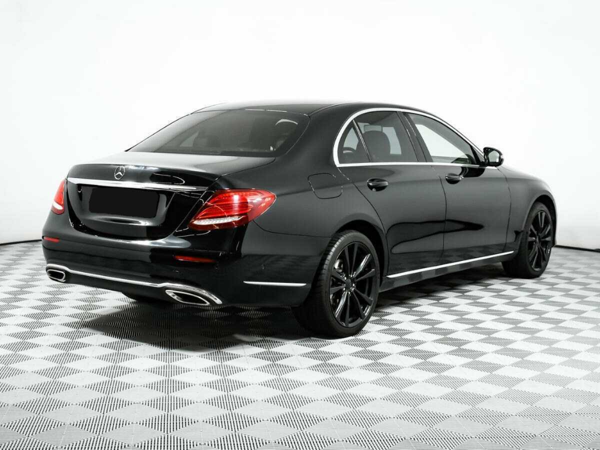 Mercedes-Benz E-Класс 2016 года с пробегом. Фото: #3