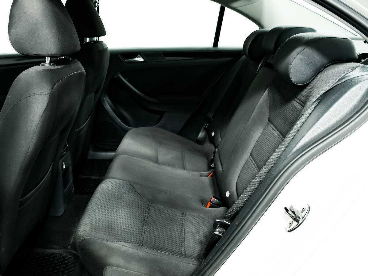 Б/У Фольксваген Джетта 2012 года. Фото: #11