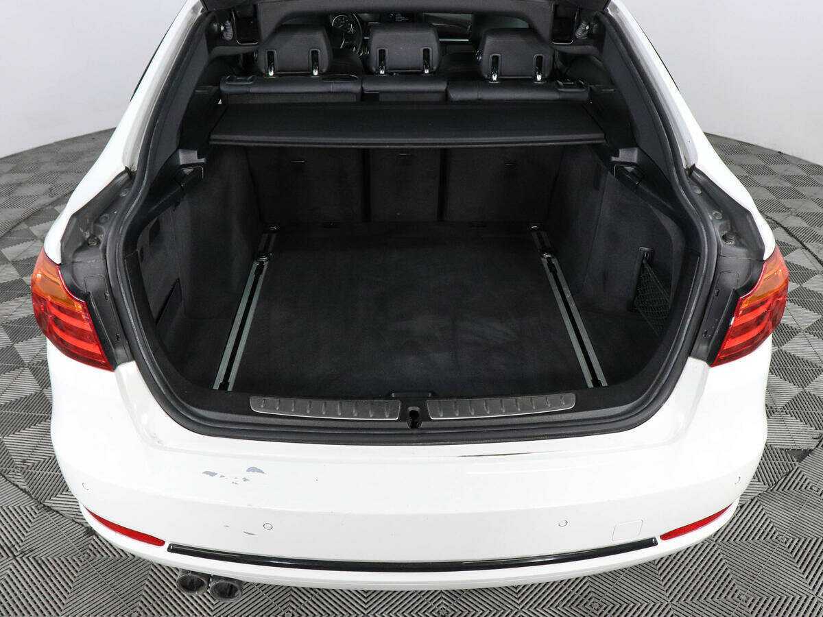 BMW 3 серии 2016 года с пробегом. Фото: #8