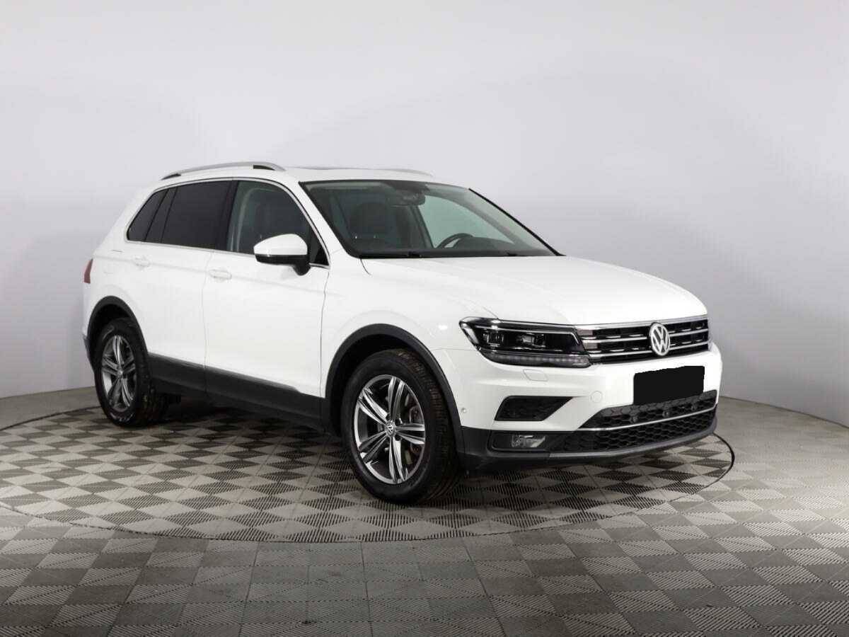 Volkswagen Tiguan 2018 года с пробегом. Фото: #2