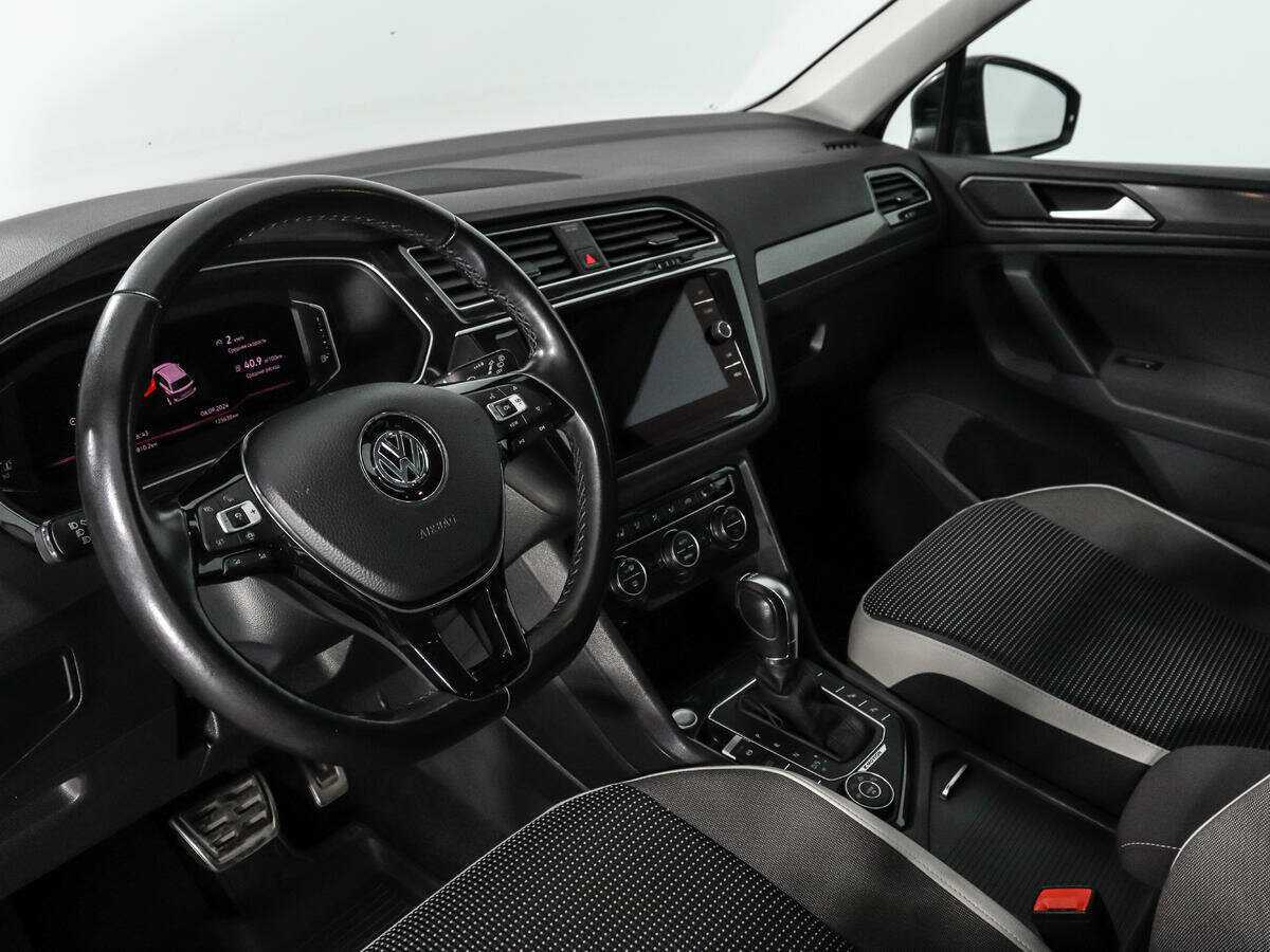 Volkswagen Tiguan 2019 года с пробегом. Фото: #8