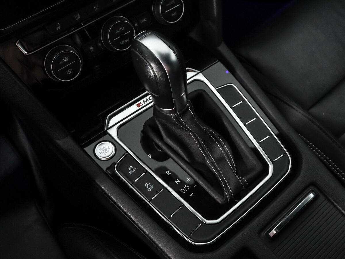Volkswagen Passat 2019 года с пробегом. Фото: #9
