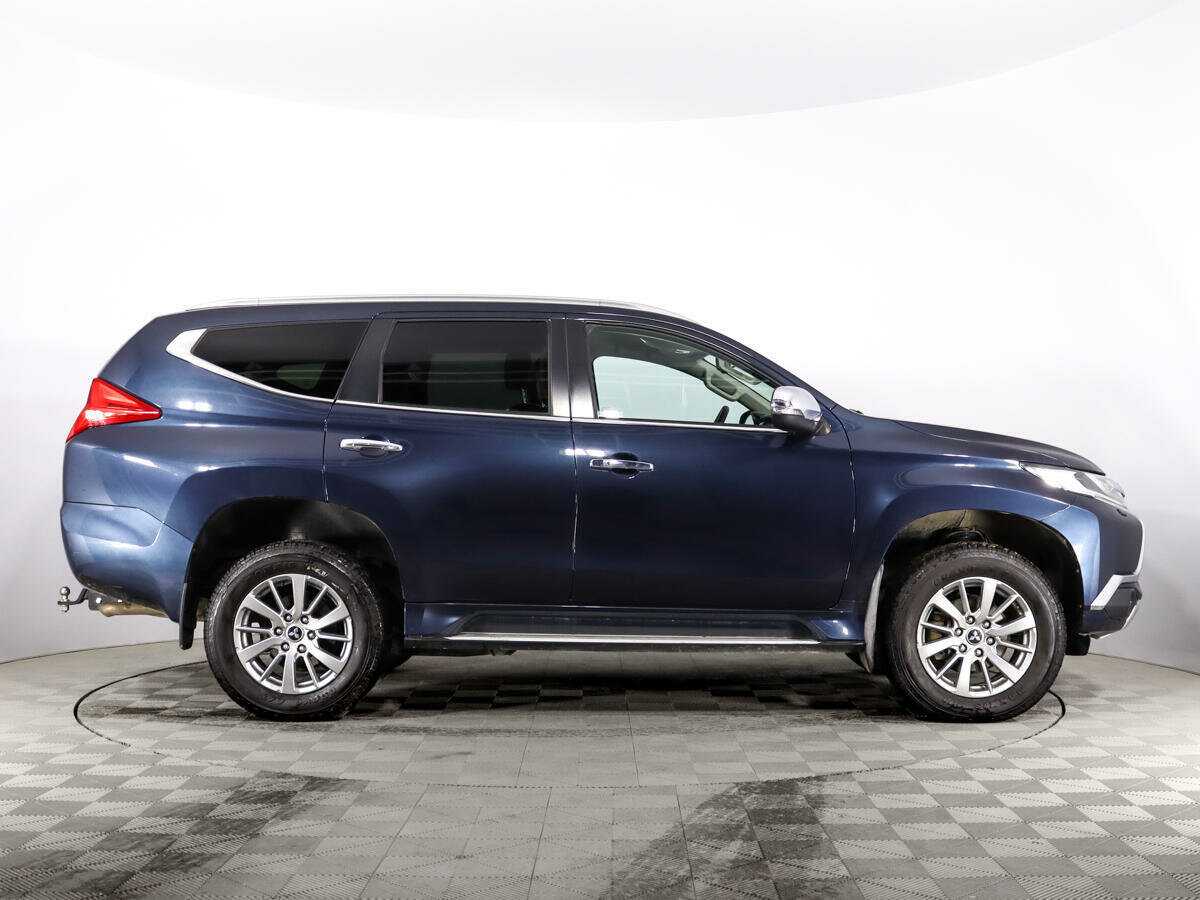 Mitsubishi Pajero Sport 2019 года с пробегом. Фото: #3