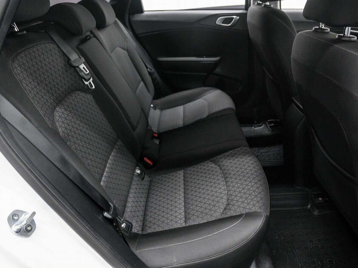 Б/У Киа Сид 2020 года. Фото: #10