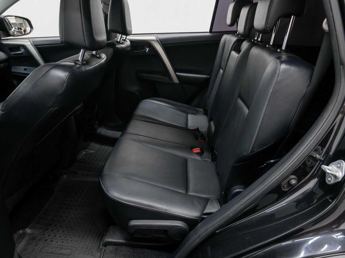 Б/У Тойота Рав4 2013 года. Фото: #10