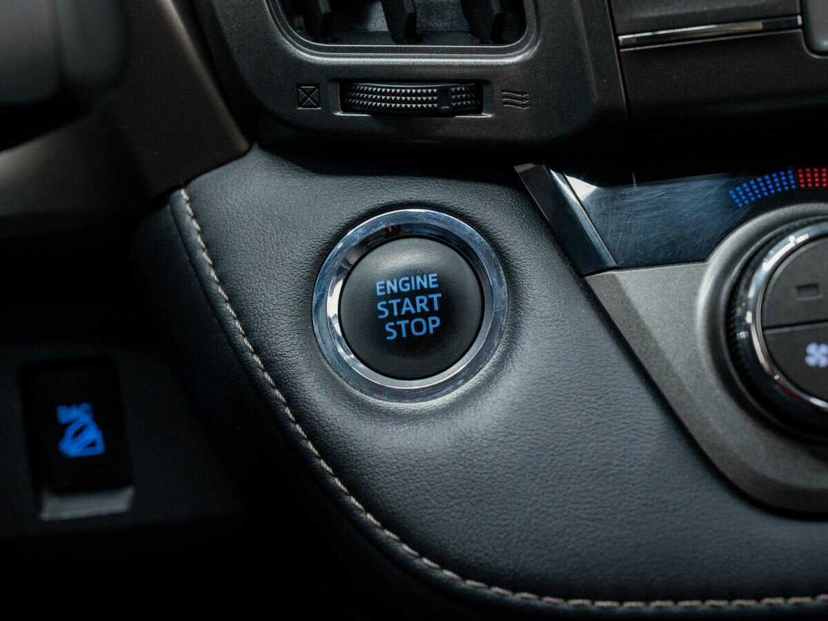 Б/У Тойота Рав4 2013 года. Фото: #19