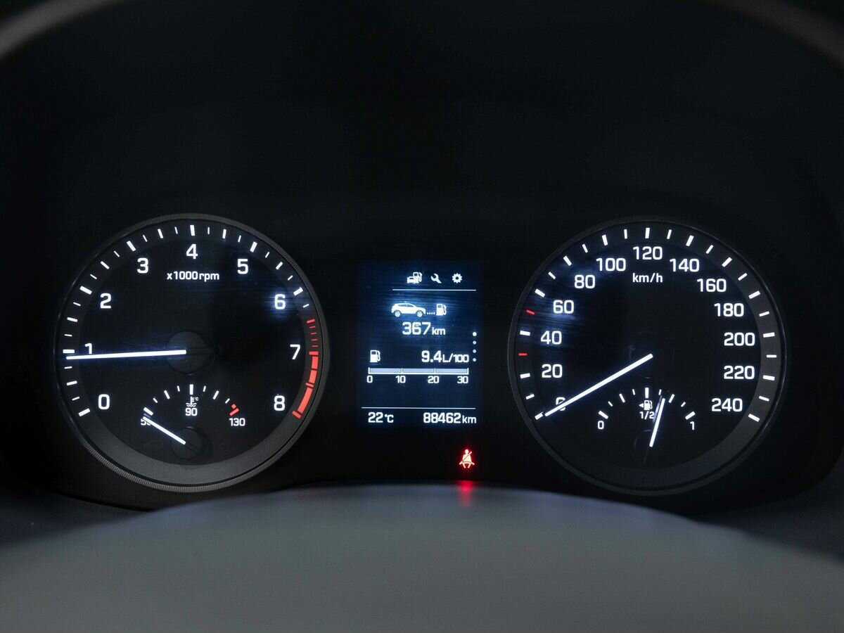 Б/У Хендай Туксон 2018 года. Фото: #18