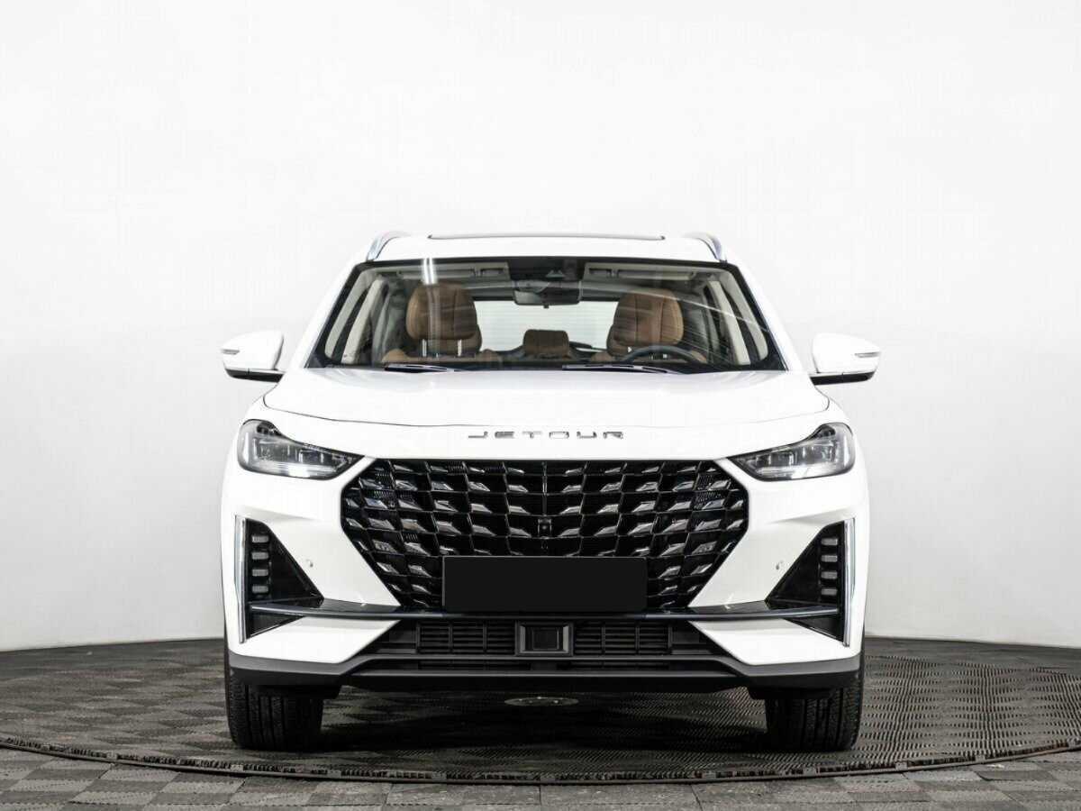 Jetour X70 PLUS 2023 года с пробегом. Фото: #1