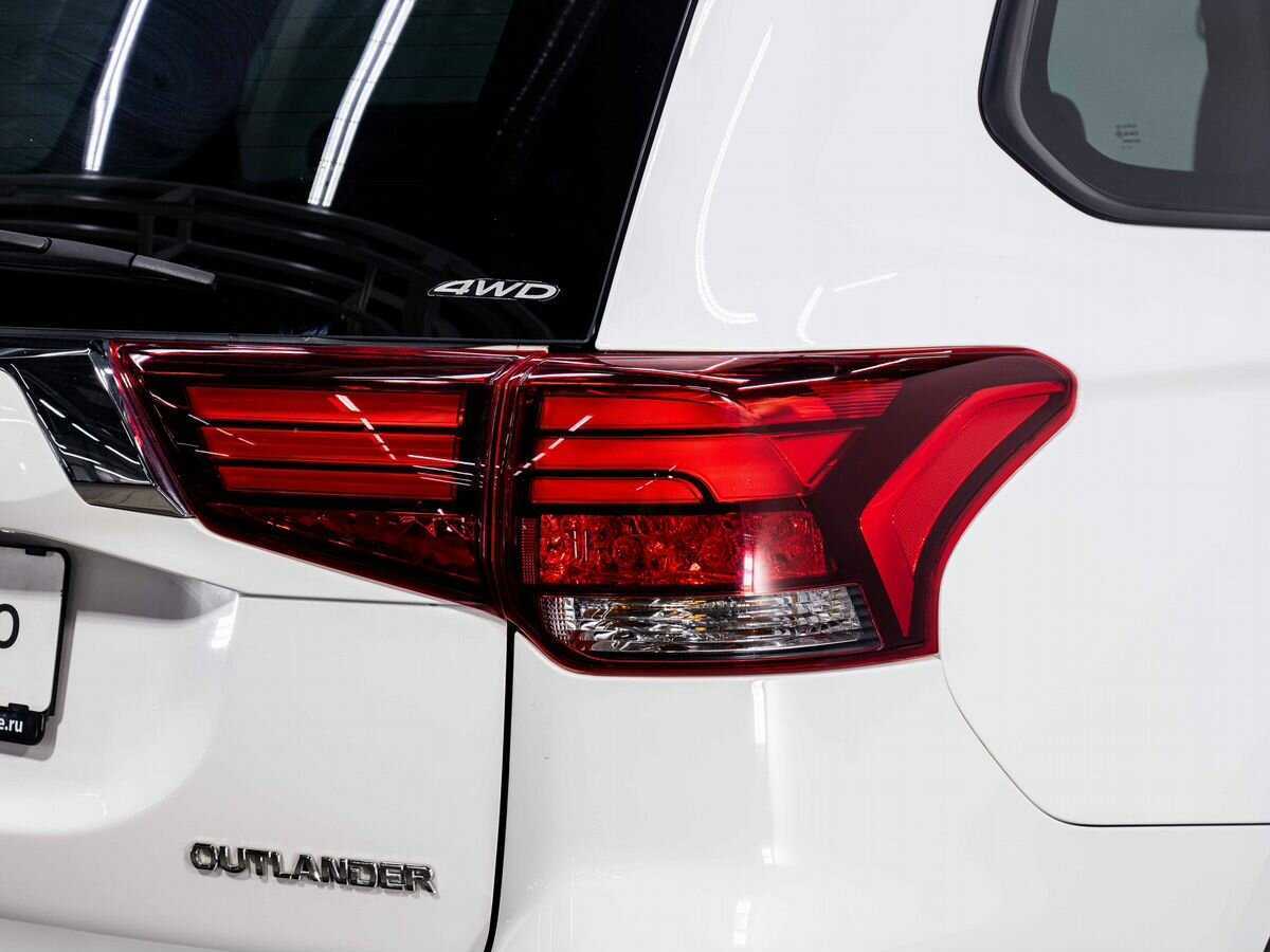 Mitsubishi Outlander 2016 года с пробегом. Фото: #26