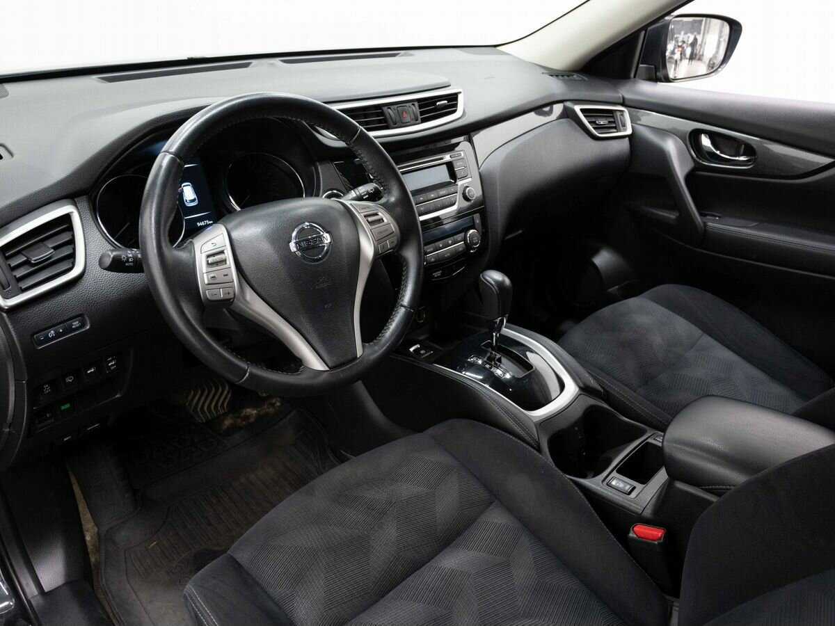 Б/У Ниссан Икс-Трейл 2016 года. Фото: #8