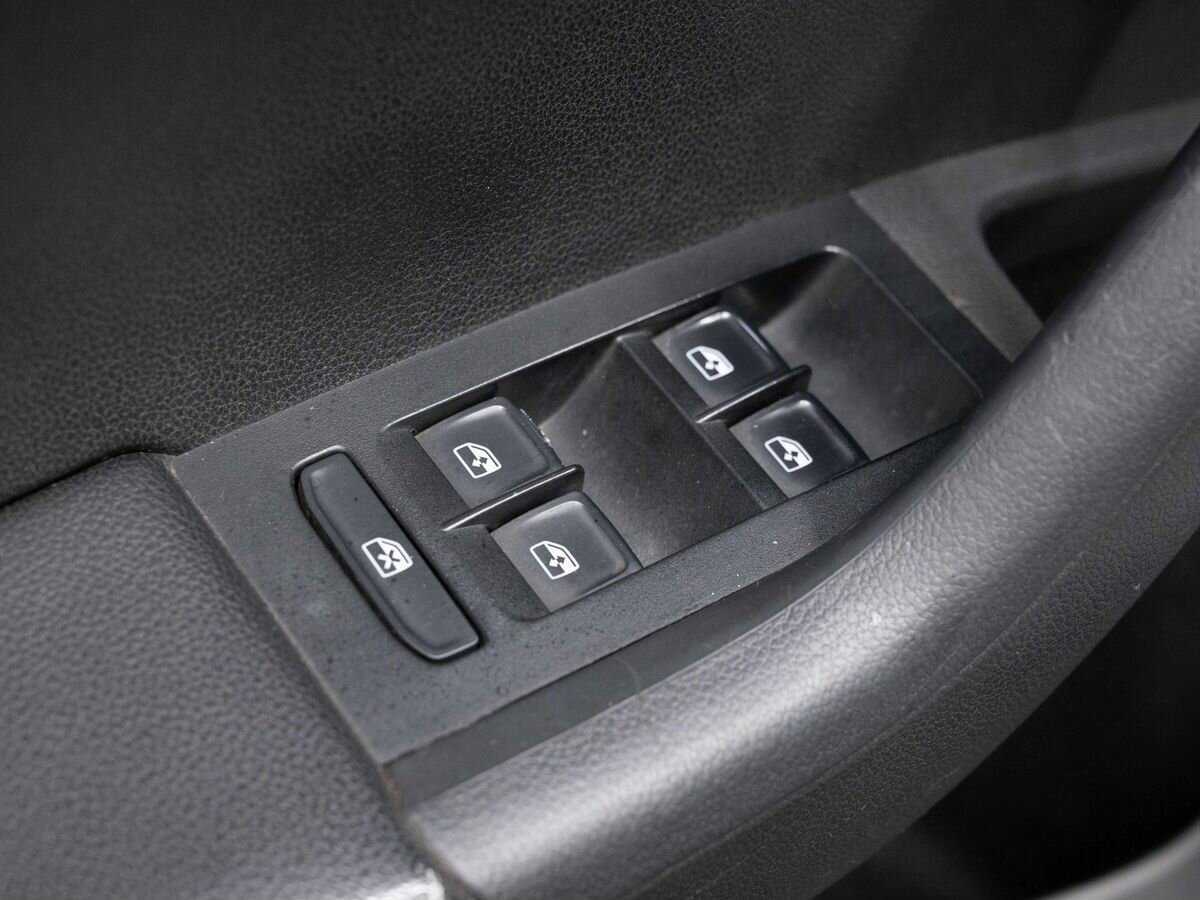 Б/У Шкода Октавия 2019 года. Фото: #16