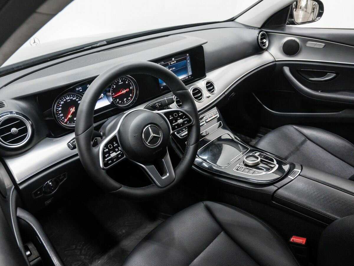 Mercedes-Benz E-Класс 2019 года с пробегом. Фото: #11