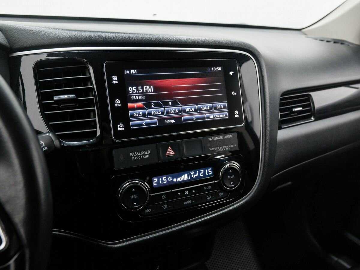 Mitsubishi Outlander 2017 года с пробегом. Фото: #19