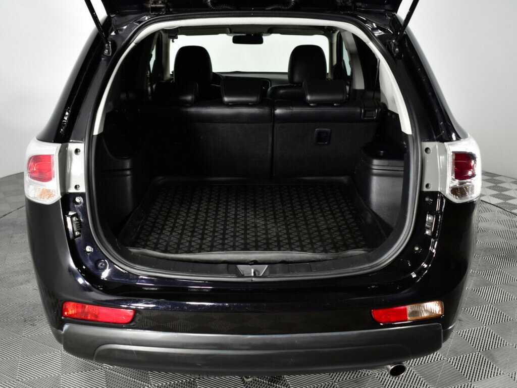 Mitsubishi Outlander 2012 года с пробегом. Фото: #15