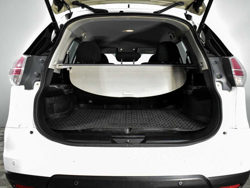 Б/У Ниссан Икс-Трейл 2016 года. Фото: #19