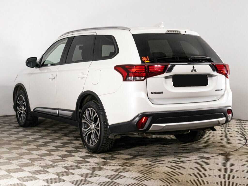 Mitsubishi Outlander 2018 года с пробегом. Фото: #6