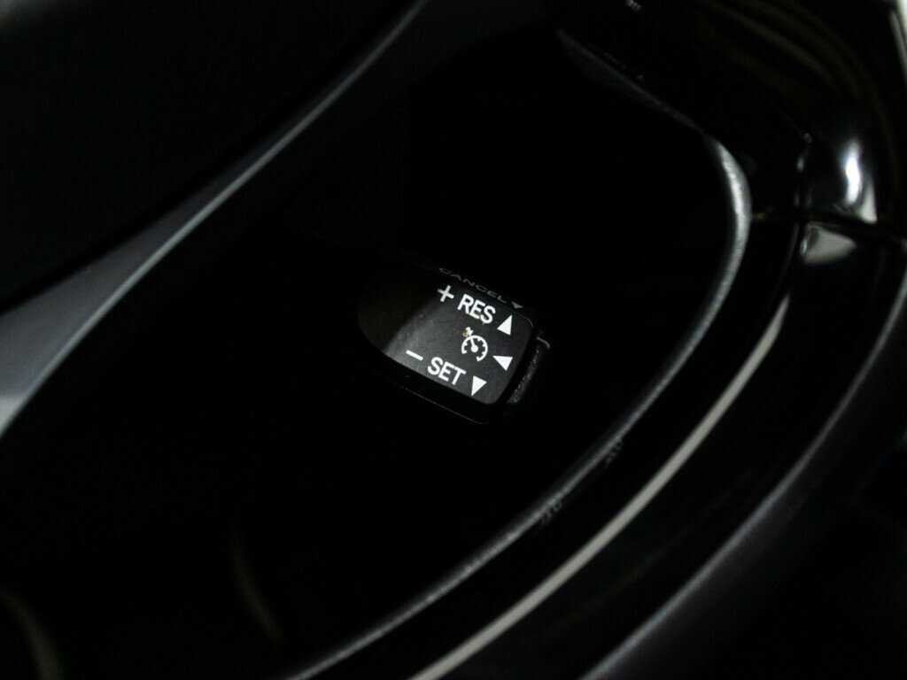 Toyota C-HR 2020 года с пробегом. Фото: #15