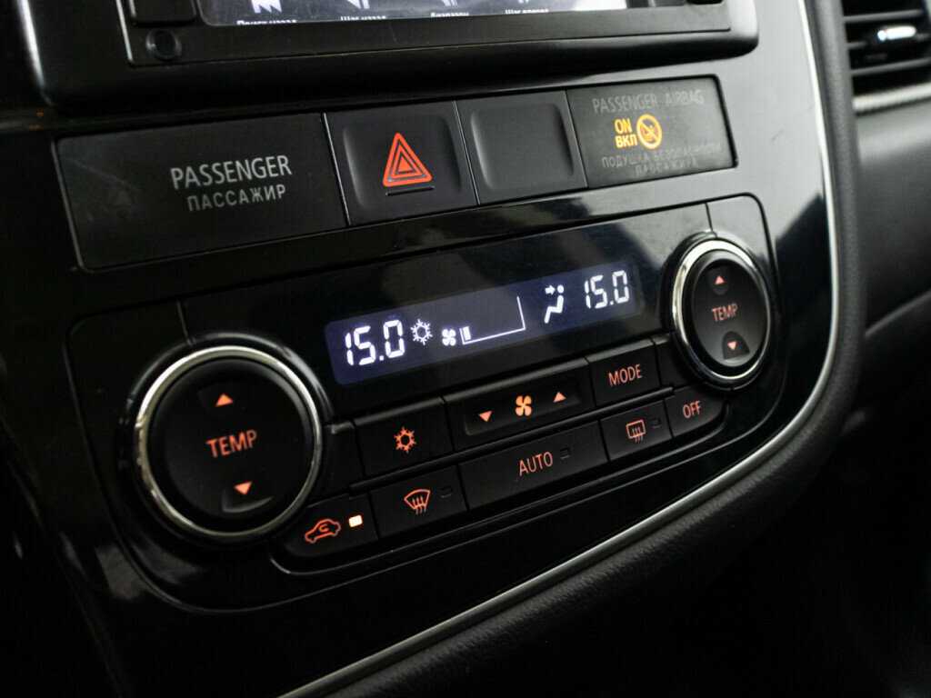 Mitsubishi Outlander 2013 года с пробегом. Фото: #14