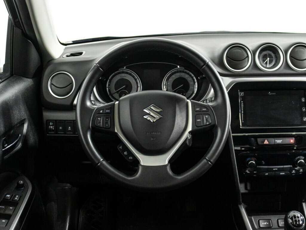 Suzuki Vitara 2020 года с пробегом. Фото: #18