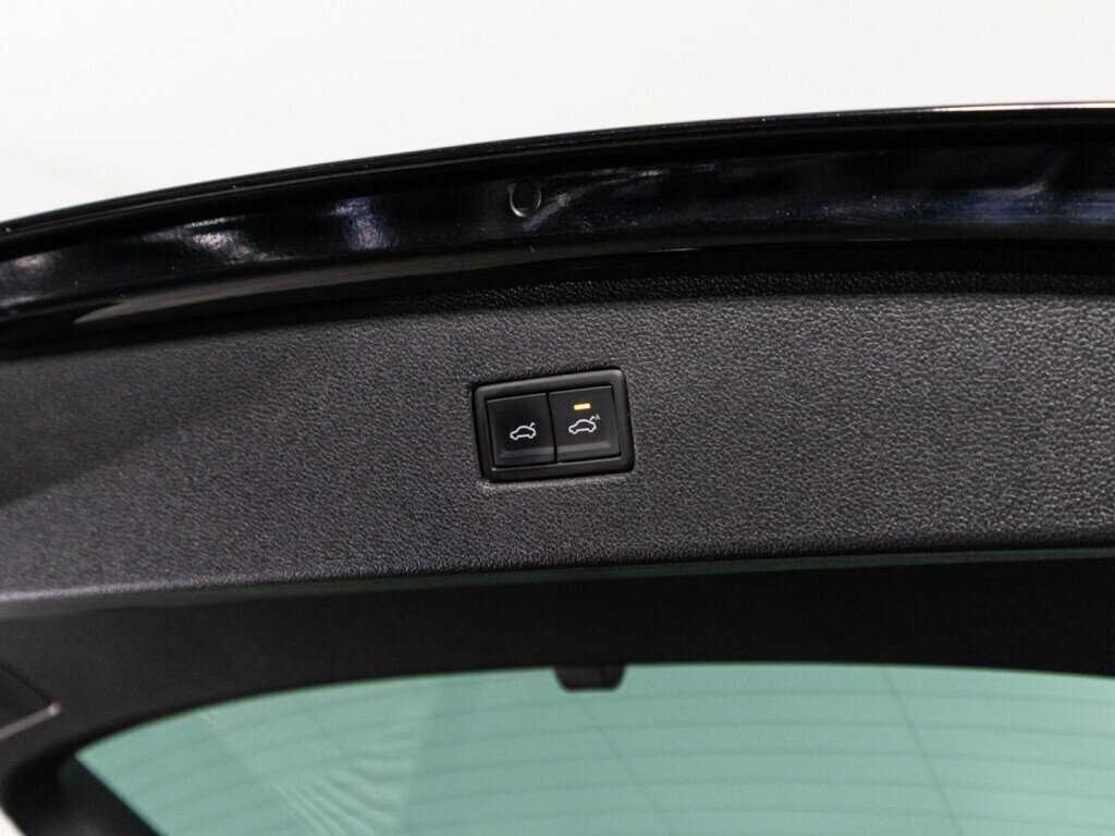 Volkswagen Tiguan 2020 года с пробегом. Фото: #15