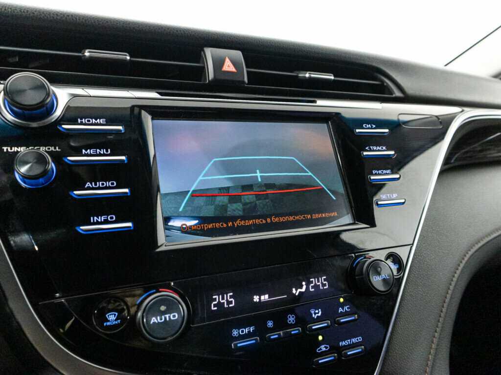 Toyota Camry 2019 года с пробегом. Фото: #14